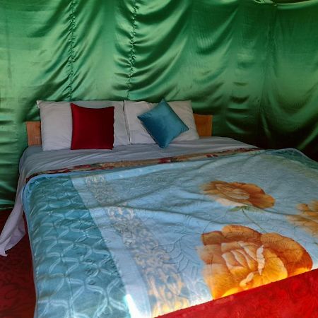 Bivouac Erg Znaigui Hotell Merzouga Eksteriør bilde