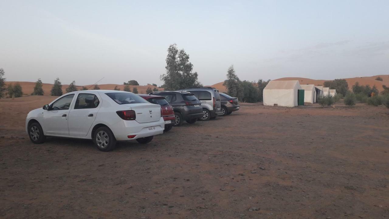 Bivouac Erg Znaigui Hotell Merzouga Eksteriør bilde