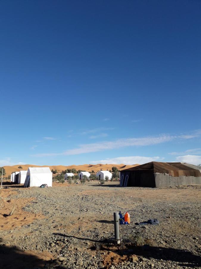 Bivouac Erg Znaigui Hotell Merzouga Eksteriør bilde